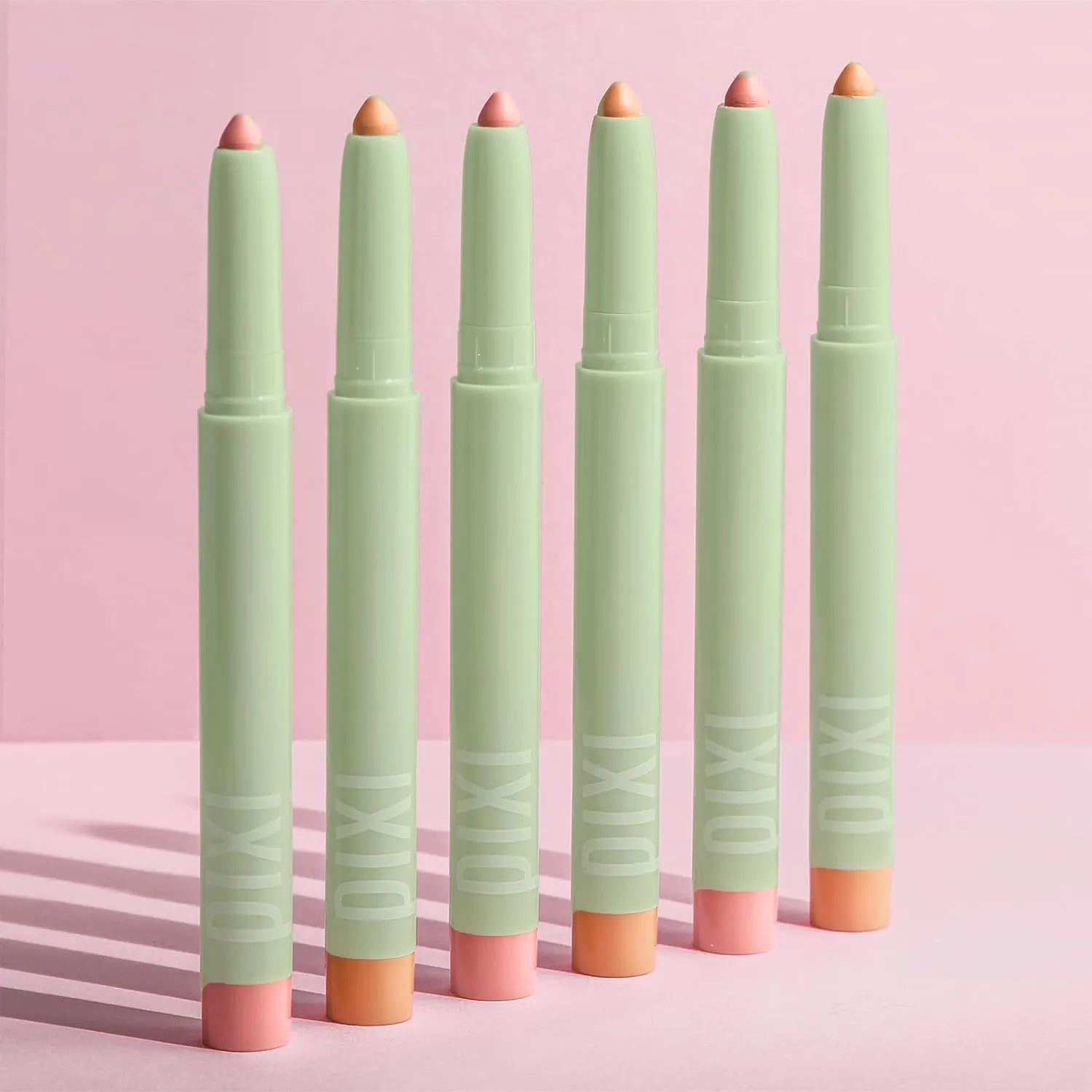 Pixi Beauty CC Crayon Bright Undereye, Concentrated Colour Correcting Pencil Concealer, Neutralize Under-Eye Darkness, For Fair to Tan Skin Tones 1.2g / 0.04oz