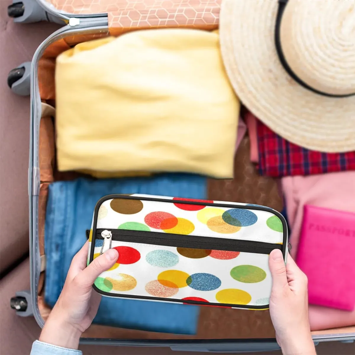 Polka Dot Painting Travel Toiletry Bag for Women Men Small Cosmetic Makeup Organizer Water Resistant Shaving Bag Portable Make Up Bag Storage Bags with Handle
